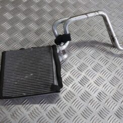 Apsildes sistēmas radiators priekš VOLVO V60 2012