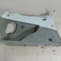 Bagāžnieka nodalījuma sānu apdare priekš VOLVO V60 2012