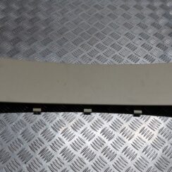 Griestu uzlika priekš VOLVO V60 2012