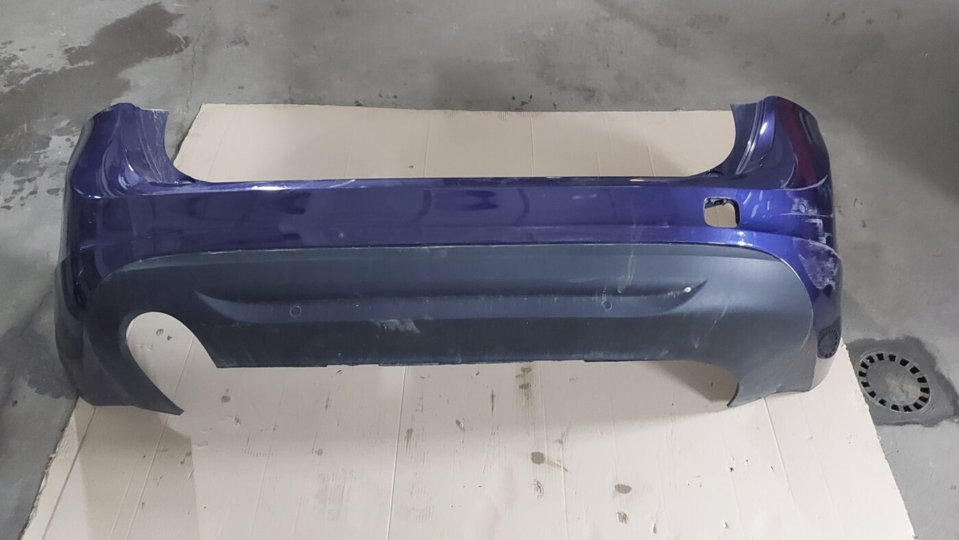 Aizmugures buferis priekš VOLVO V60 2012 1 Aizmugures buferis priekš VOLVO V60 2012