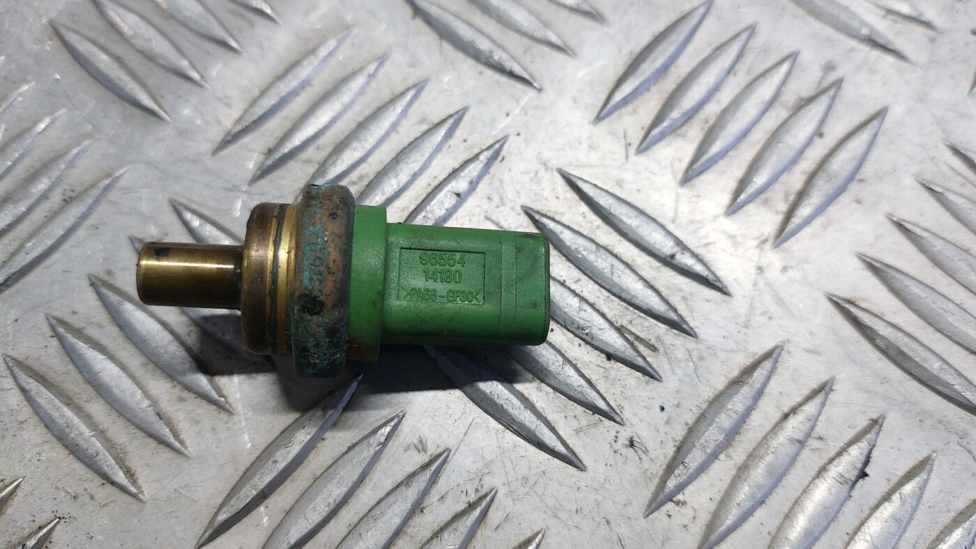 Dzesēšanas šķidruma temperatūras sensors priekš VOLVO V60 2012 3 Dzesēšanas šķidruma temperatūras sensors priekš VOLVO V60 2012