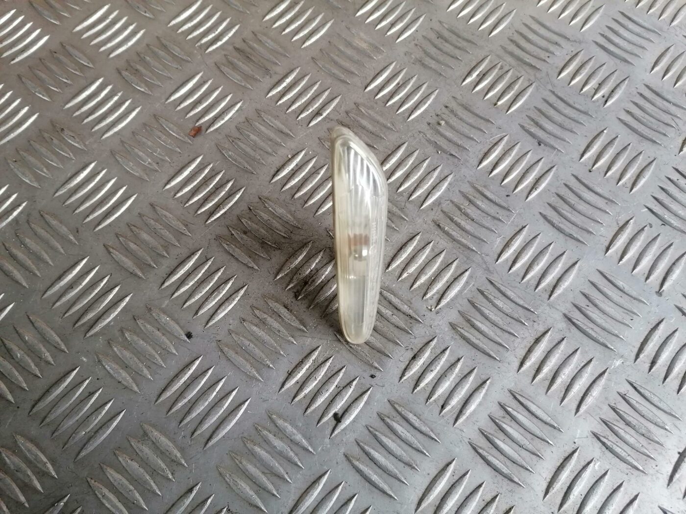 Pagrieziena signala lukturis priekš BMW 123 E87 2008 BLACK 1 Pagrieziena signala lukturis priekš BMW 123 E87 2008 BLACK