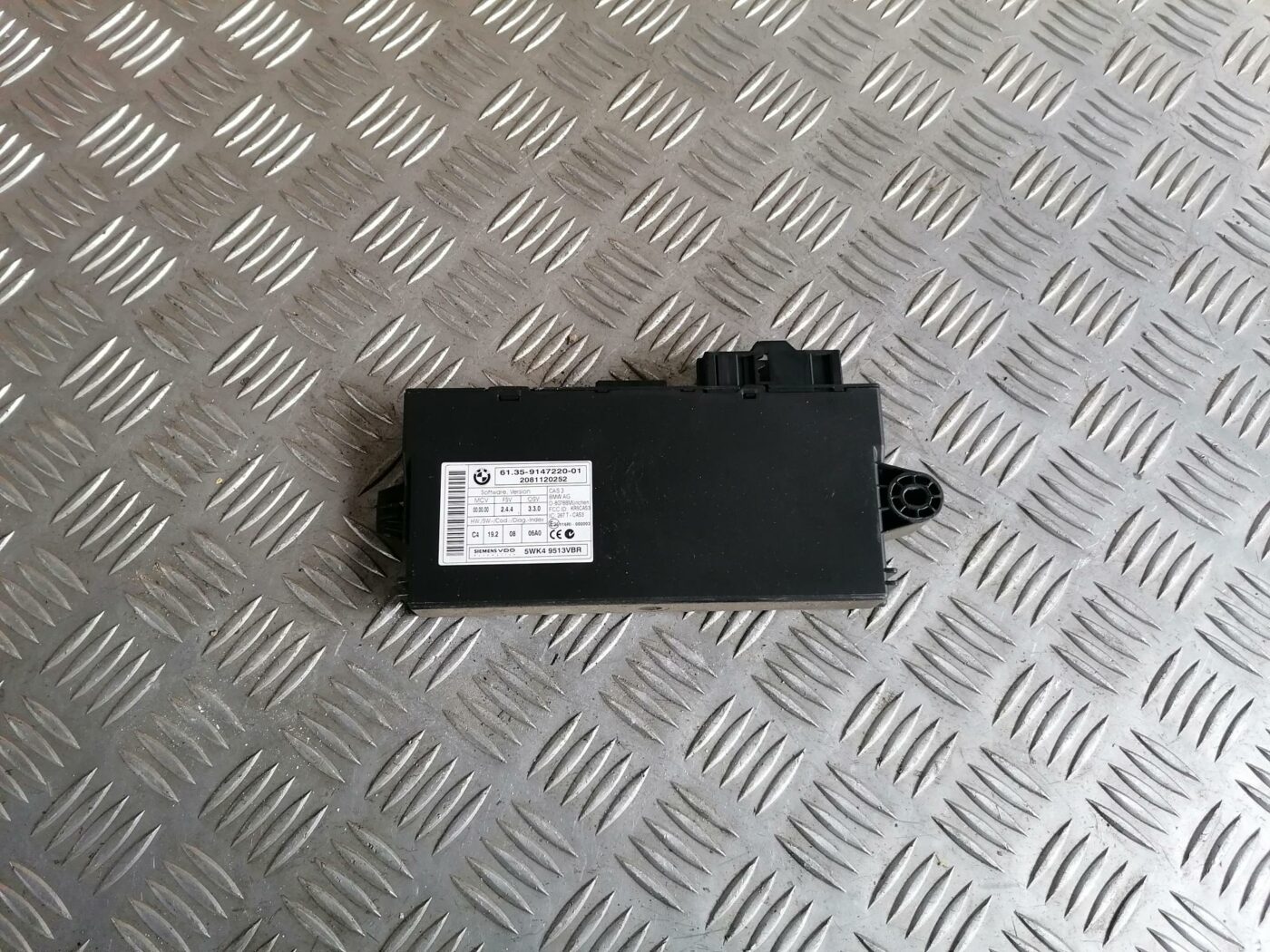 CAS vadības bloks priekš BMW 123 E87 2008 BLACK 1 CAS vadības bloks priekš BMW 123 E87 2008 BLACK