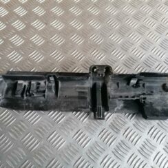 Radiatora kronšteins priekš BMW 123 E87 2008 BLACK