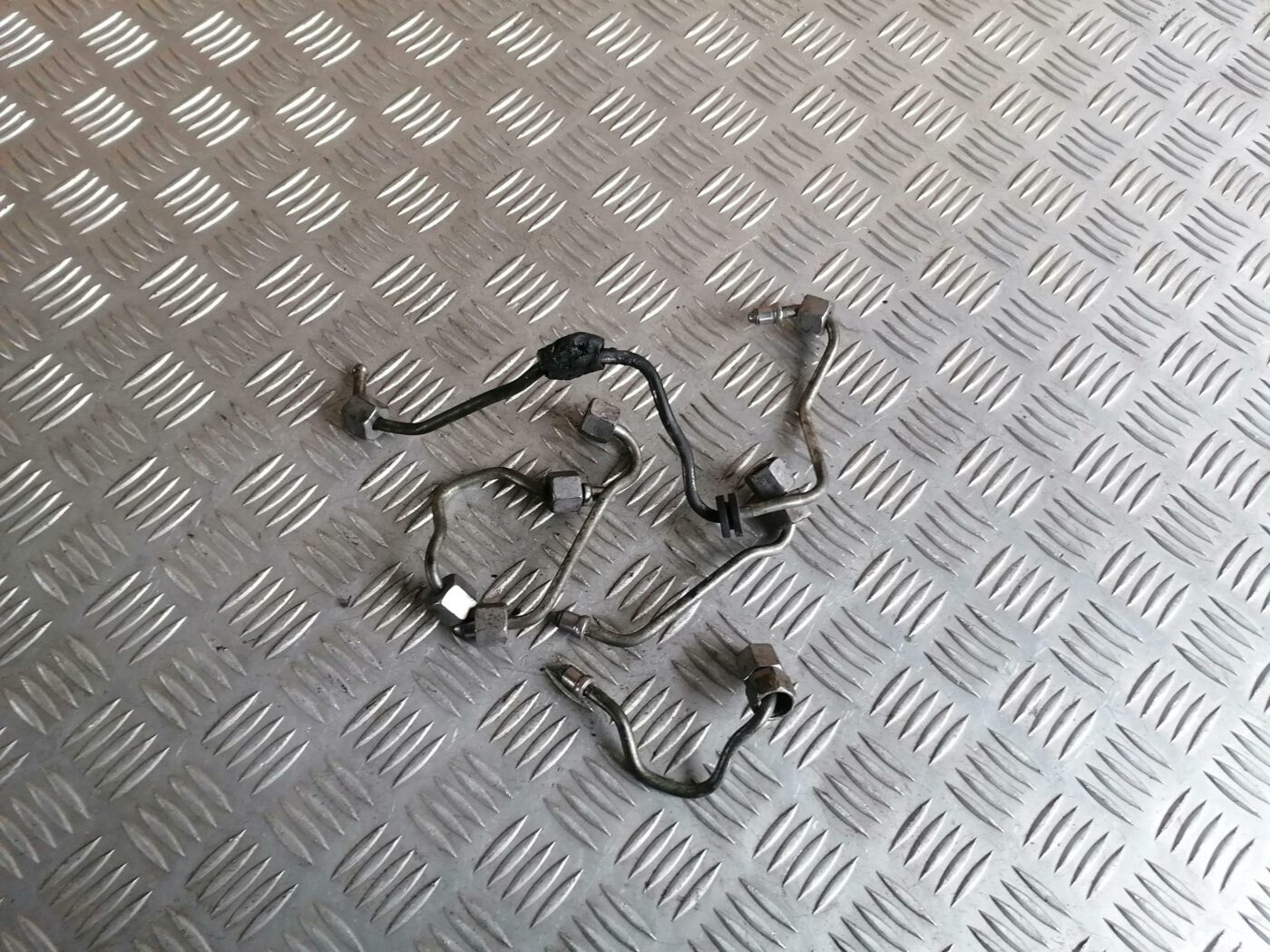 Degvielas caurule priekš BMW 123 E87 2008 BLACK 1 Degvielas caurule priekš BMW 123 E87 2008 BLACK