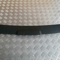 Bagāžnieka vāka apdare priekš BMW 123 E87 2008 BLACK