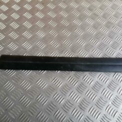 Sliekšņa priekšēja kreisa uzlika (salonā) priekš BMW 123 E87 2008 BLACK