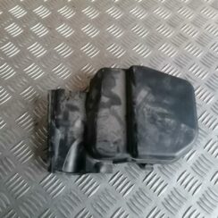 Ieplūdes gaisa deflektors, pa labi priekš BMW 123 E87 2008 BLACK