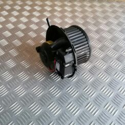 Salona ventilators priekš ŠKODA OCTAVIA 2006