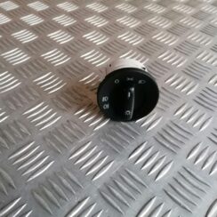 Gaismas slēdzis priekš ŠKODA OCTAVIA 2006