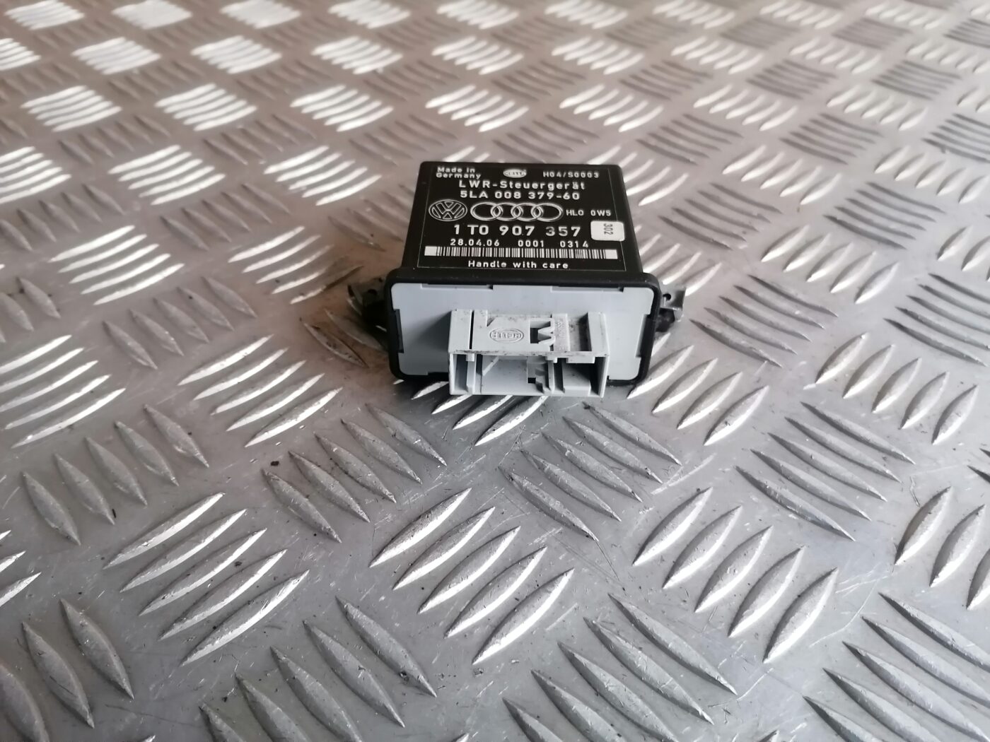 Gaismas vadības bloks priekš ŠKODA OCTAVIA 2006