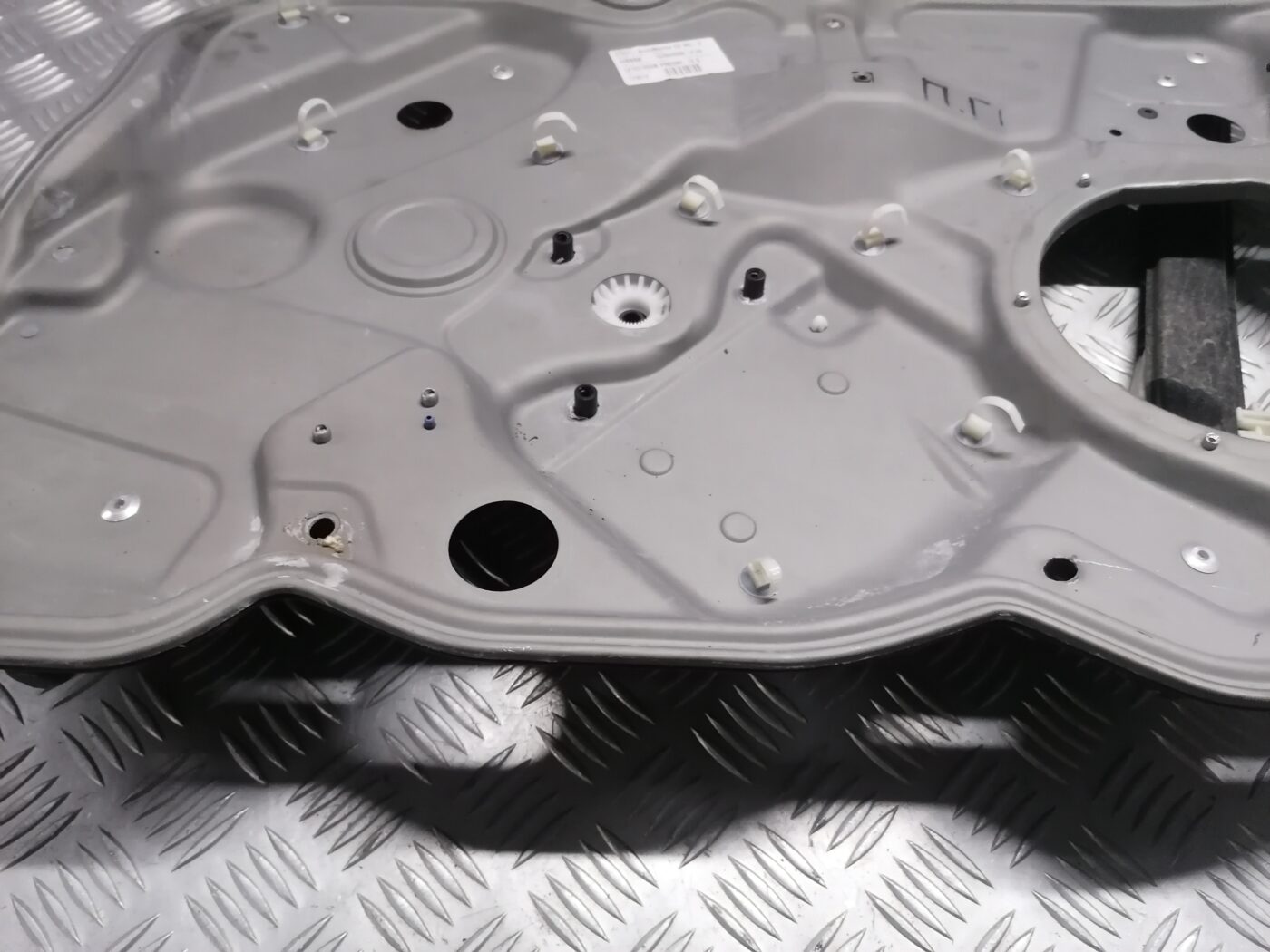 Stikla pacelšanas mehānisma panele priekš ŠKODA OCTAVIA 2006