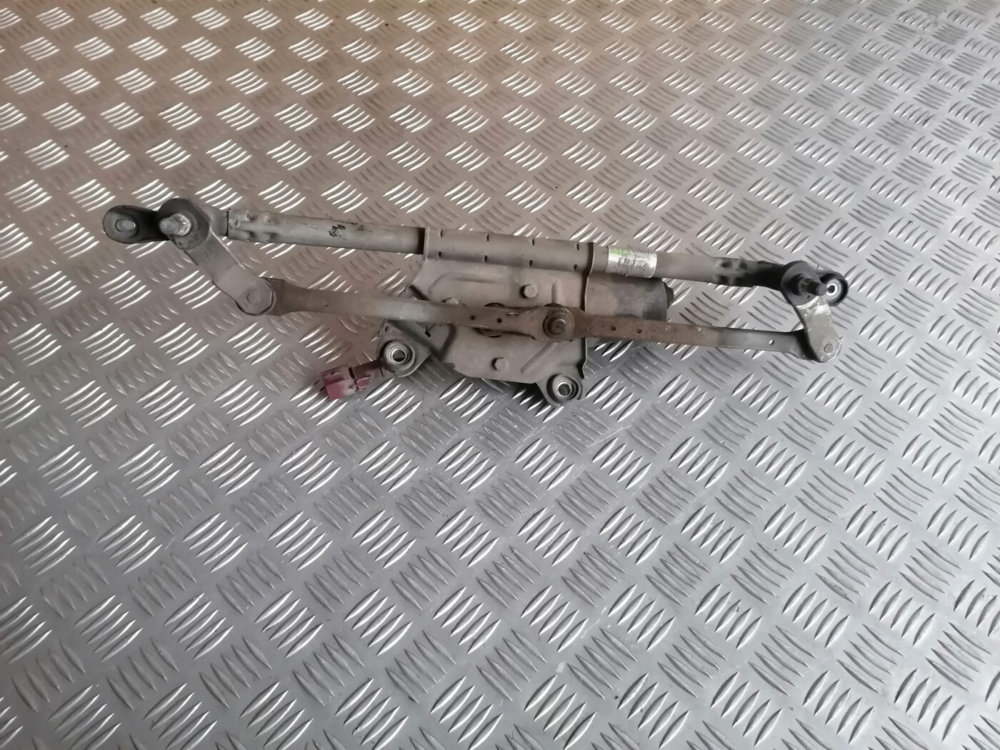 Vējstikla tīrīšanas mehānisms priekš PEUGEOT 607 2010