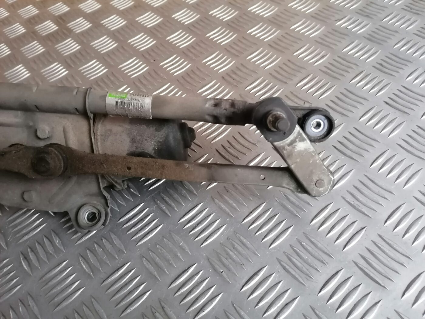 Vējstikla tīrīšanas mehānisms priekš PEUGEOT 607 2010