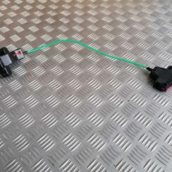 Aizmugurējā sēdekļa slēdzene priekš PEUGEOT 607 2010