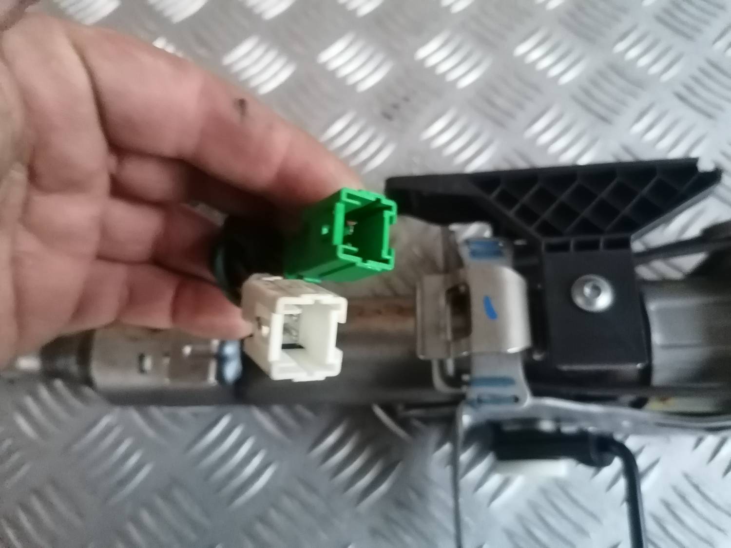 Stūres statne priekš PEUGEOT 607 2010