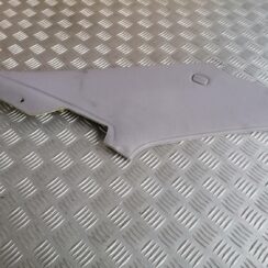 Aizmugurējas salona statnes apdare priekš PEUGEOT 607 2010