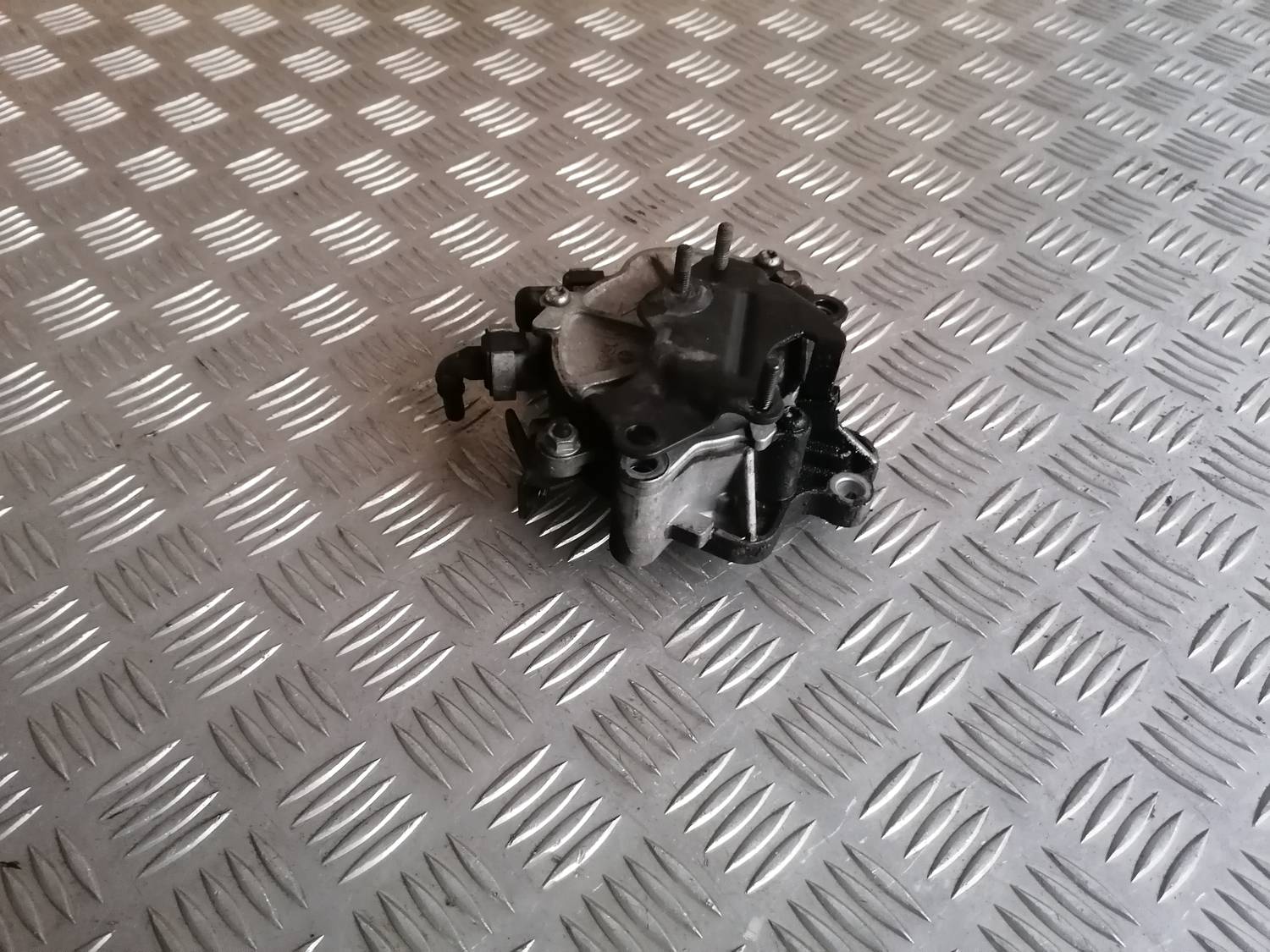 Vakuuma sūknis priekš PEUGEOT 607 2010 6 Vakuuma sūknis priekš PEUGEOT 607 2010