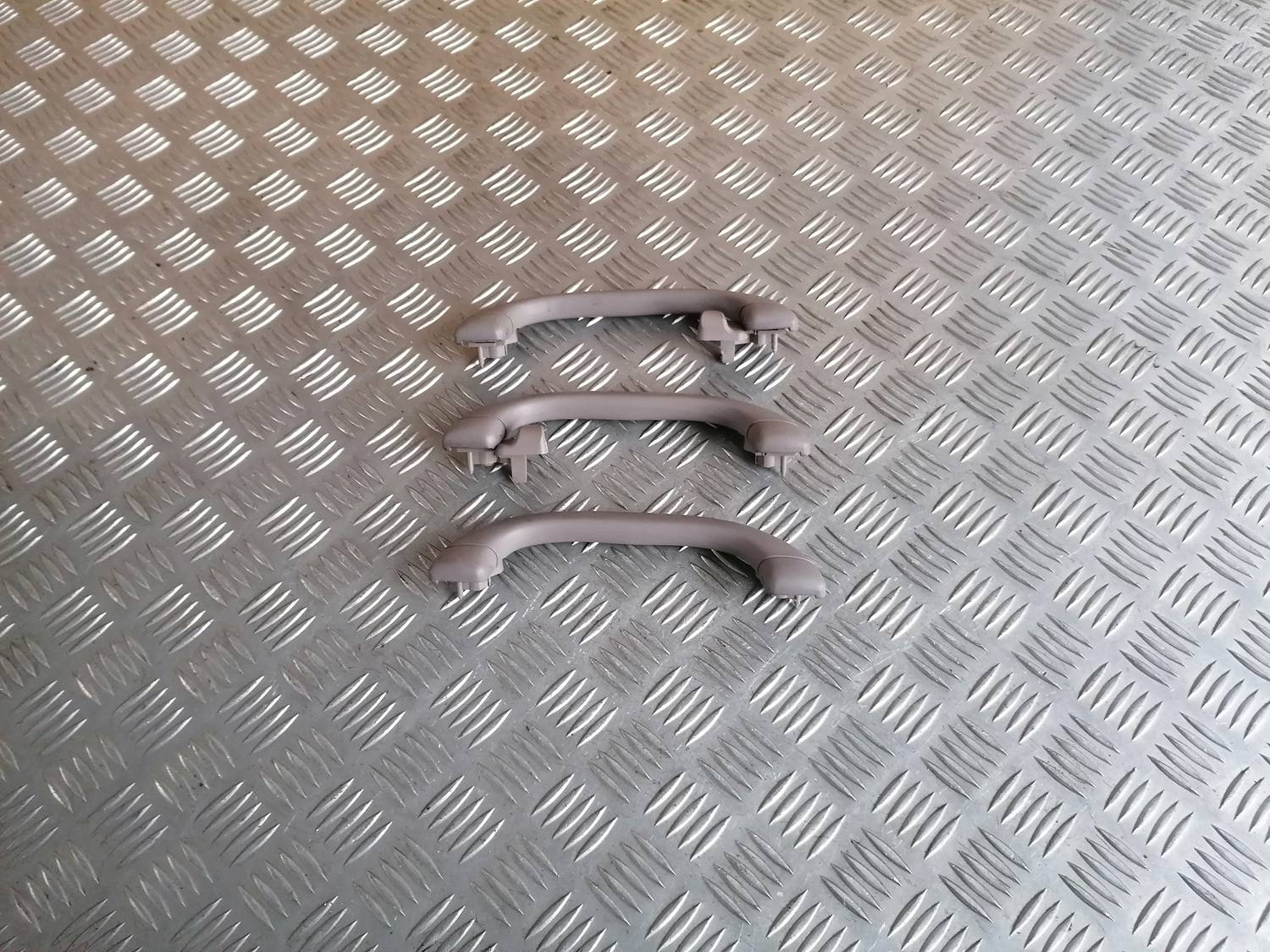 Salona rokturis griestos priekš PEUGEOT 607 2010 1 Salona rokturis griestos priekš PEUGEOT 607 2010