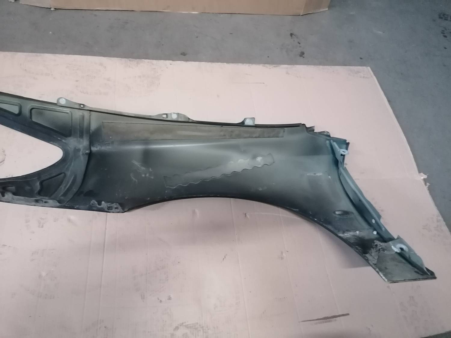 Priekšējais labais spārns priekš PEUGEOT 607 2010 5 Priekšējais labais spārns priekš PEUGEOT 607 2010