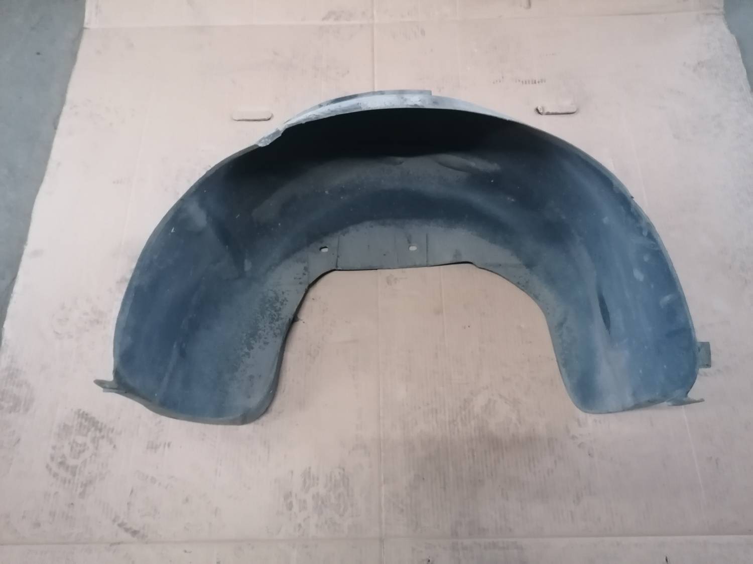 Aizmugurējais labais paspārns priekš PEUGEOT 607 2010