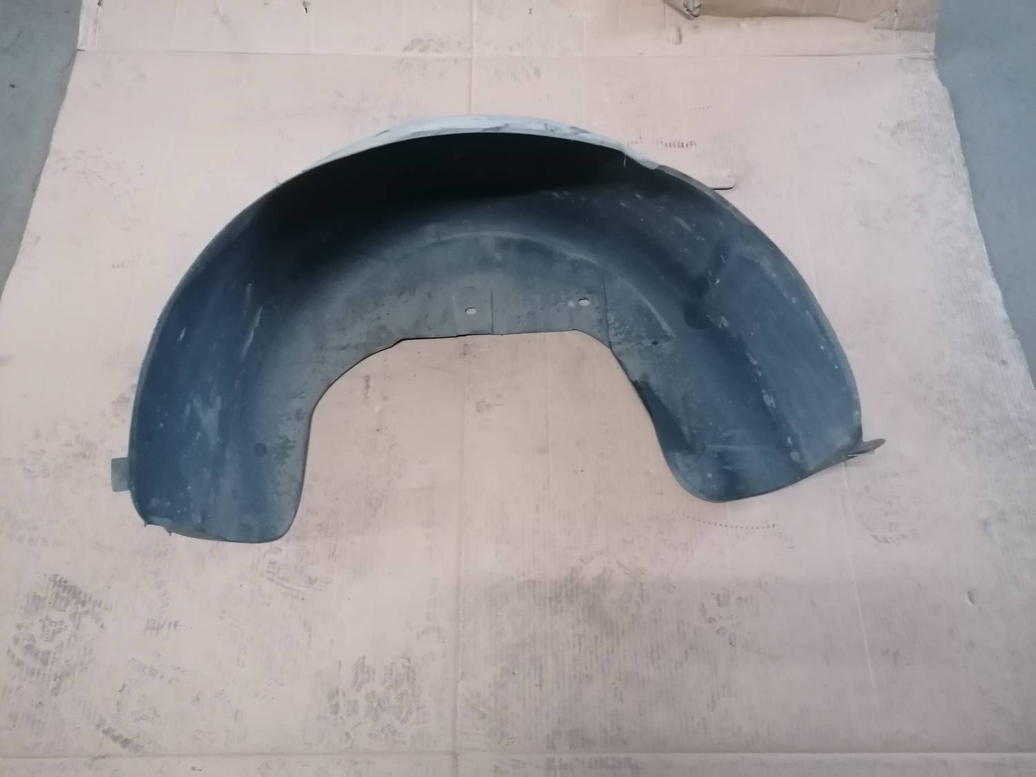 Aizmugurējais kreisais paspārns priekš PEUGEOT 607 2010