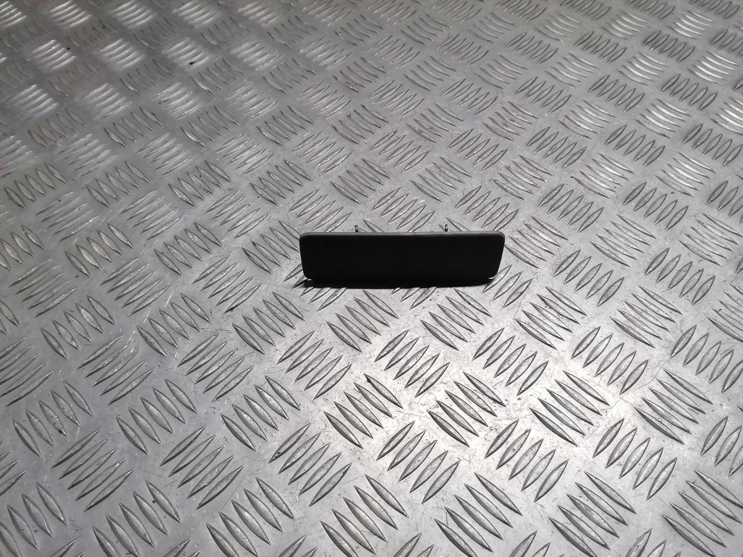 Parkošanās sensoru displejs priekš VW PHAETON 2003