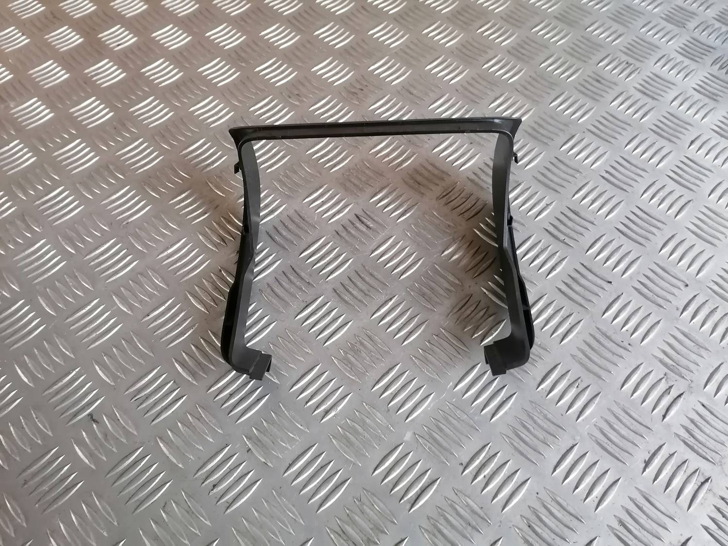 Centrālās konsoles dekoratīva uzlika priekš VW PHAETON 2003 3 Centrālās konsoles dekoratīva uzlika priekš VW PHAETON 2003