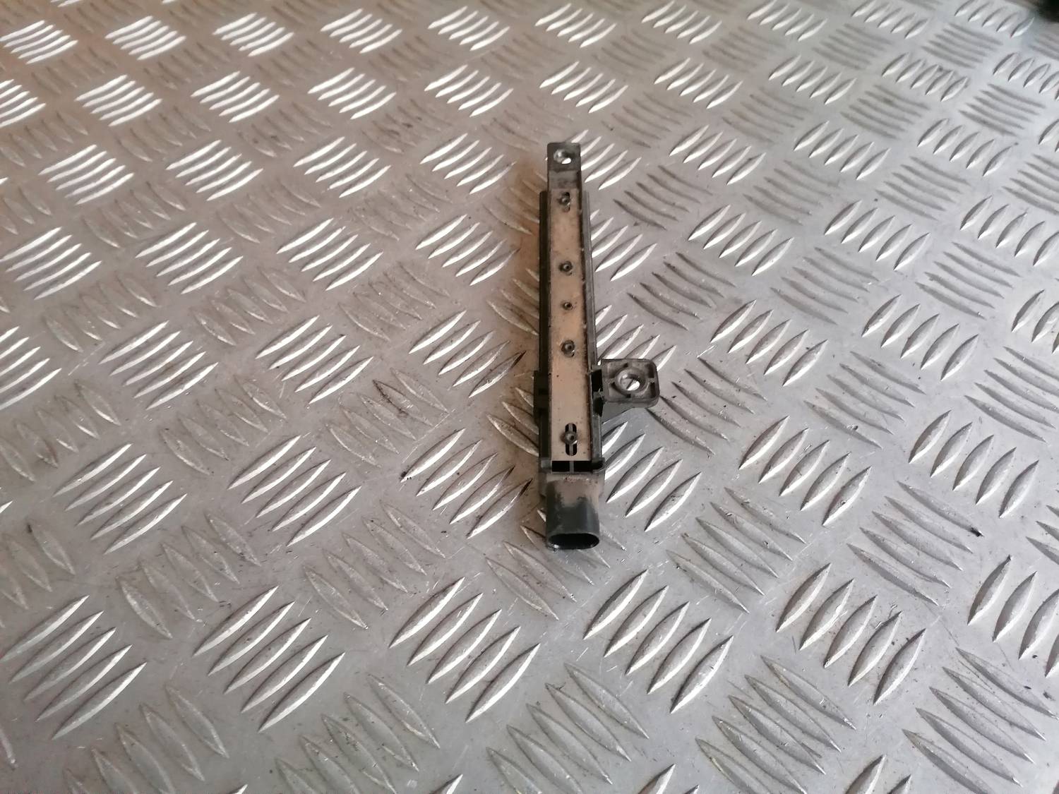 Riepas gaisa spiediena sensors priekš VW PHAETON 2003