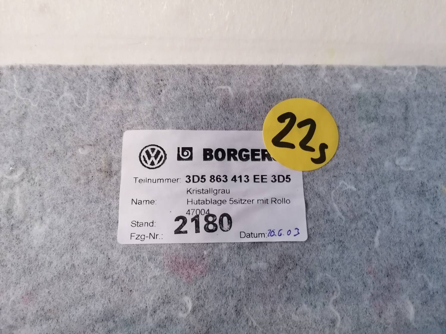 Bagāžnieka nodalījuma plaukts priekš VW PHAETON 2003