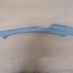 Priekšējas salona statnes apdare priekš VW PHAETON 2003