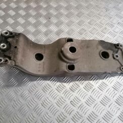 Dzinēja kronšteins priekš VW PHAETON 2003