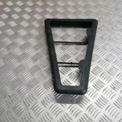 Gaisa filtra korpusa rāmis priekš VW PHAETON 2003