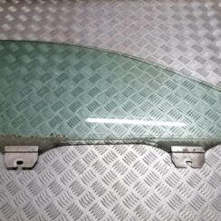 Priekšējo labo durvju stikls priekš VW PHAETON 2003