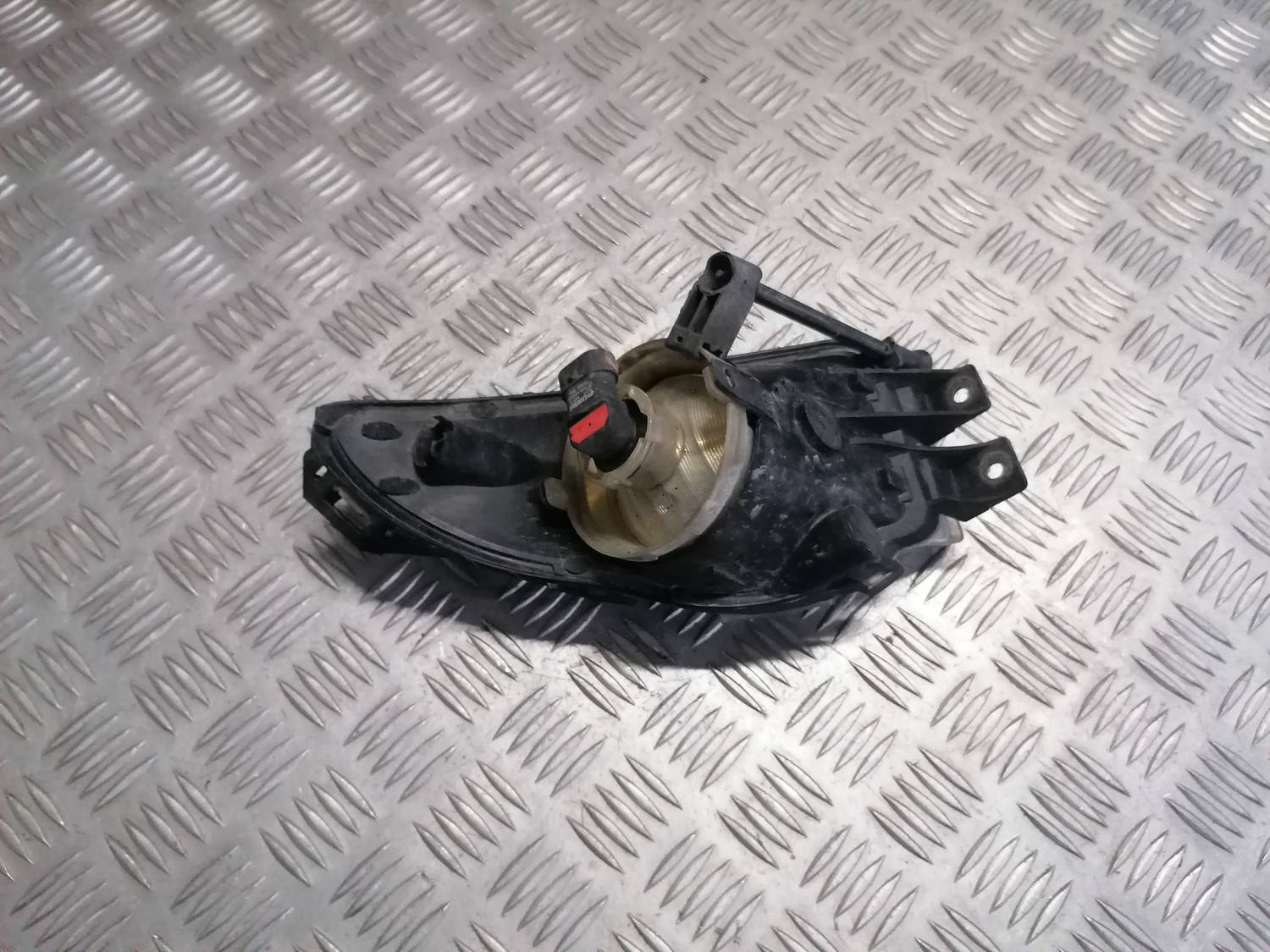 Miglas lukturis priekšā labajā pusē priekš OPEL INSIGNIA SPORTS TOURER 2013 3 Miglas lukturis priekšā labajā pusē priekš OPEL INSIGNIA SPORTS TOURER 2013