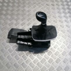 Ātrumu pārslēgšanas slēdzis priekš OPEL INSIGNIA SPORTS TOURER 2013