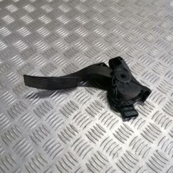 Gāzes pedālis priekš OPEL INSIGNIA SPORTS TOURER 2013