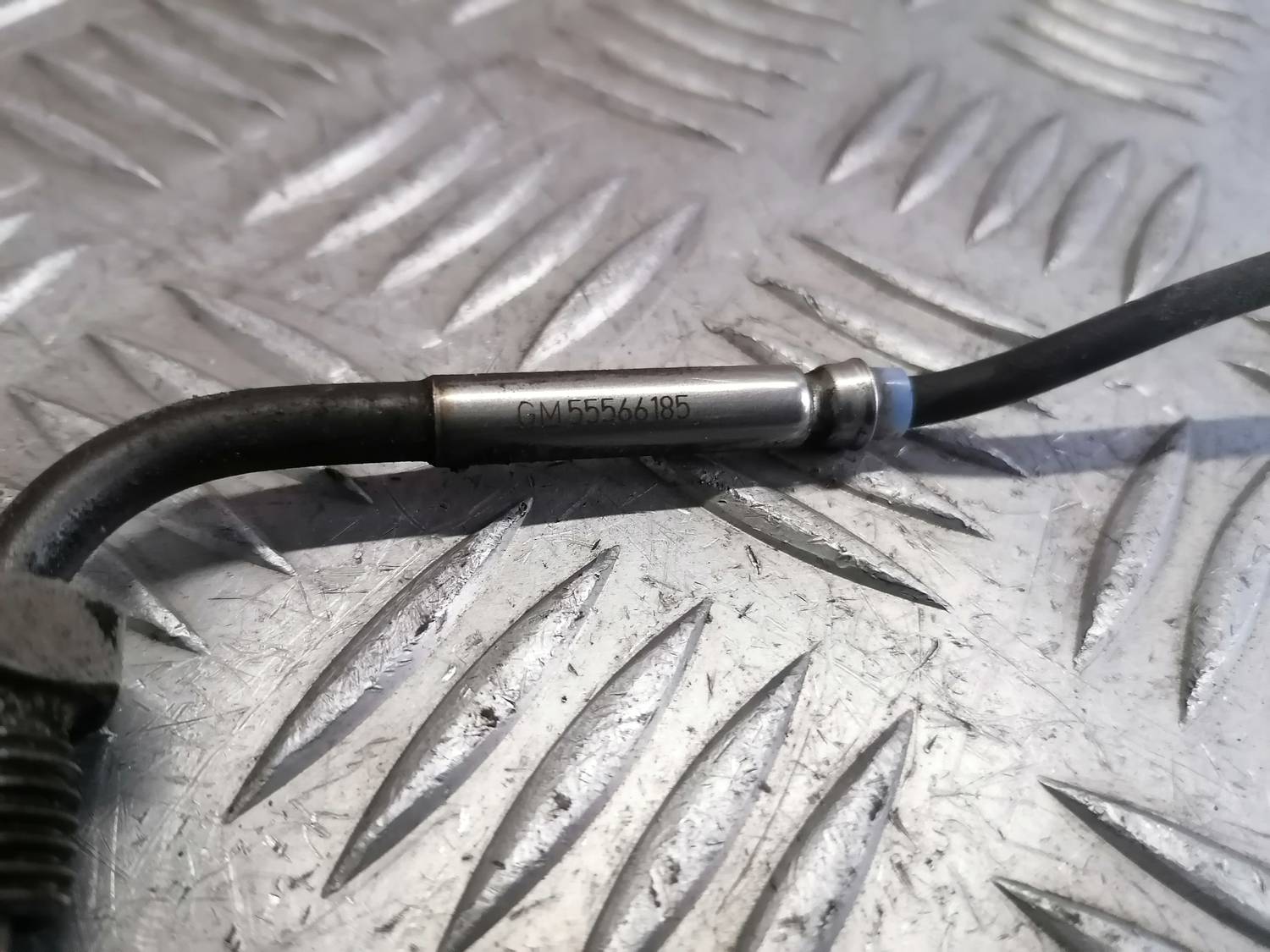 Izplūdes gāzu temperatūras devējs priekš OPEL INSIGNIA SPORTS TOURER 2013 3 Izplūdes gāzu temperatūras devējs priekš OPEL INSIGNIA SPORTS TOURER 2013