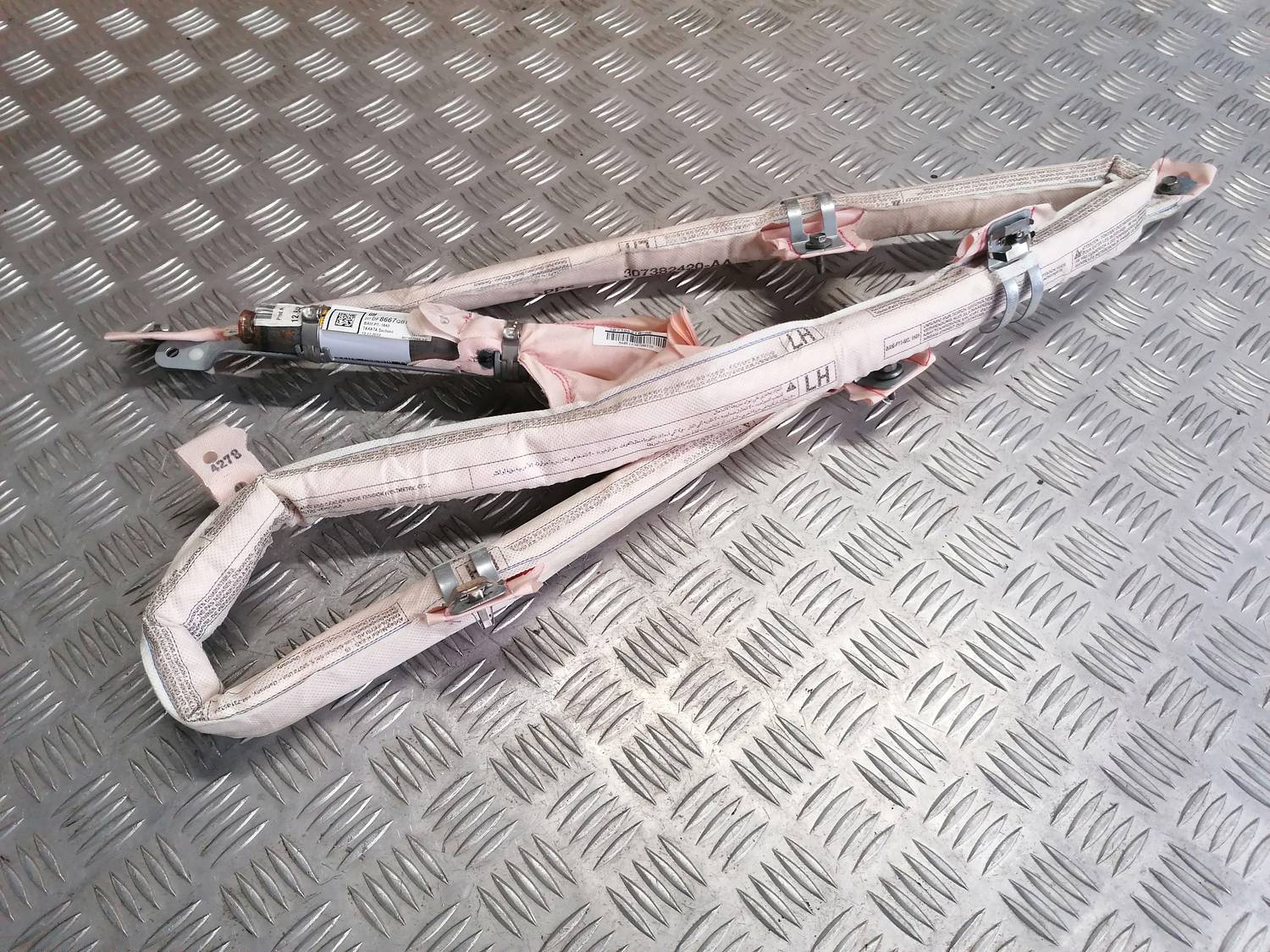 Griestu drošības spilvens, pa kreisi priekš OPEL INSIGNIA SPORTS TOURER 2013