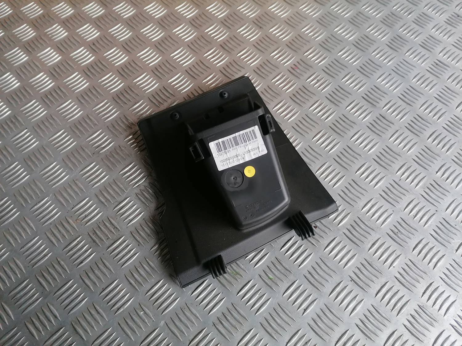 Mantu glabāšanas nodalījums vadītāja pusē priekš OPEL INSIGNIA SPORTS TOURER 2013