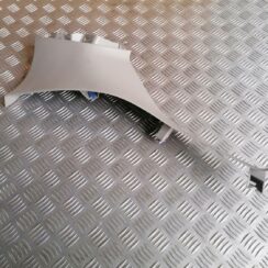 Bagažnieka nodalījuma statnes apdare priekš OPEL INSIGNIA SPORTS TOURER 2013