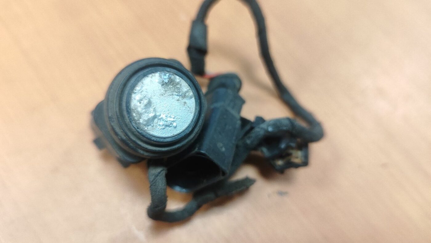 Parkošanās devējs priekš VW PHAETON 2003 5 Parkošanās devējs priekš VW PHAETON 2003