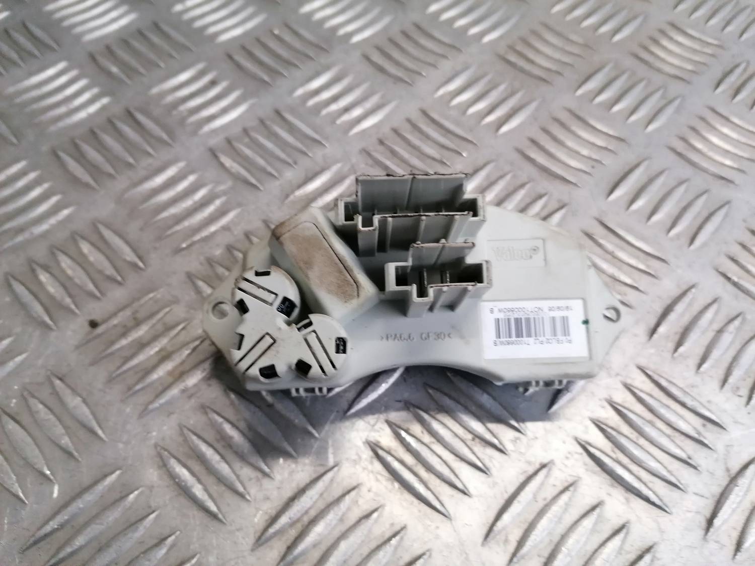 Salona ventilatora rezistors priekš BMW 318D E91 2008 TOURING