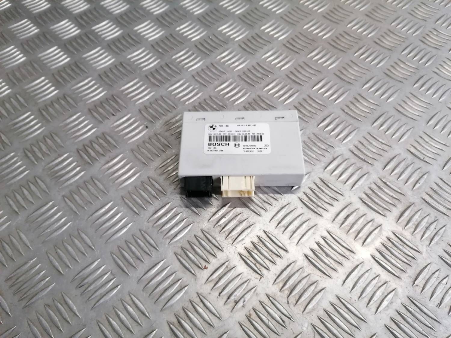 Parkošanās devēju vadības bloks priekš BMW 318D E91 2008 TOURING