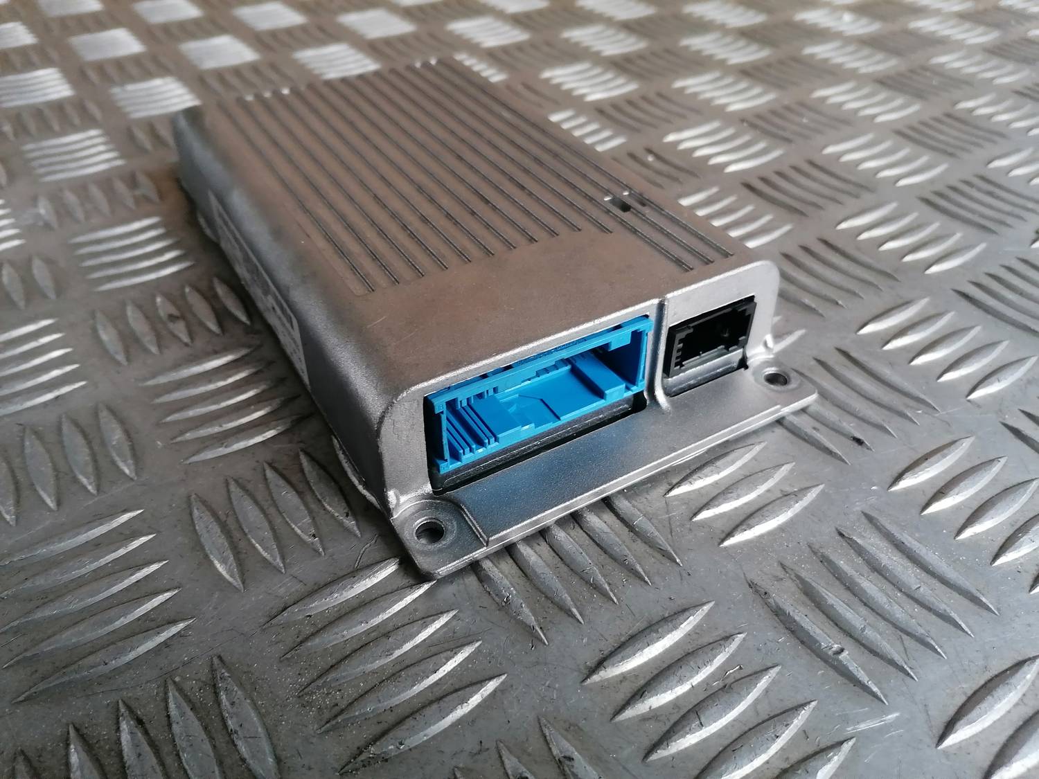 Tālruņa vadības bloks priekš BMW 318D E91 2008 TOURING 3 Tālruņa vadības bloks priekš BMW 318D E91 2008 TOURING