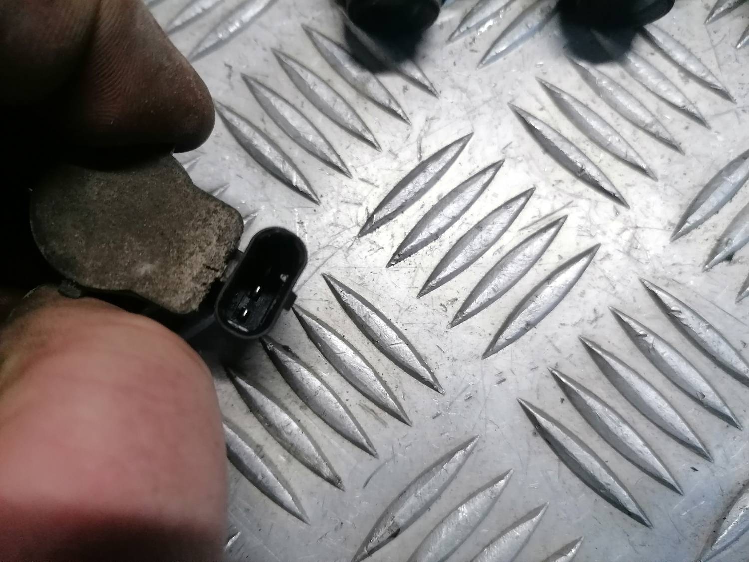 Parkošanās devējs priekš BMW 318D E91 2008 TOURING 3 Parkošanās devējs priekš BMW 318D E91 2008 TOURING