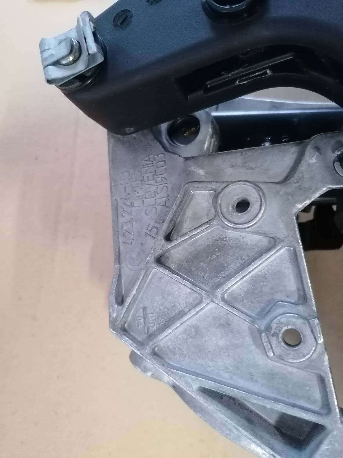 Pedāļu bloks priekš BMW 318D E91 2008 TOURING 5 Pedāļu bloks priekš BMW 318D E91 2008 TOURING