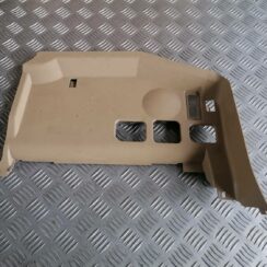 Bagāžnieka nodalījuma sānu apdare priekš BMW 318D E91 2008 TOURING