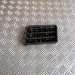 Virsbūves ventilācijas reste priekš BMW 318D E91 2008 TOURING