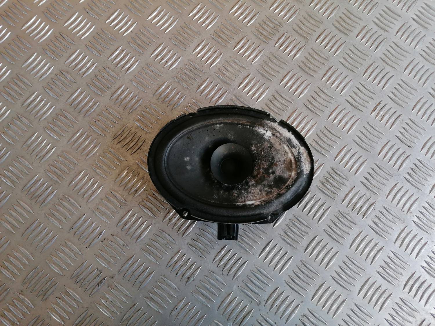 Durvju skaļrunis, apakšā priekš MAZDA 6 2007 1 Durvju skaļrunis, apakšā priekš MAZDA 6 2007